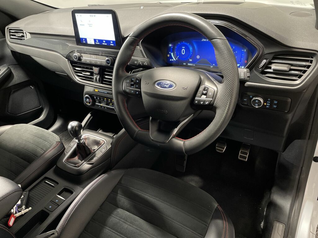 Ford Kuga 1.5 Ecoboost 150 St-line First Edition #38