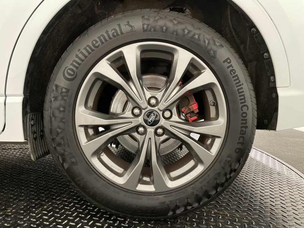 Ford Kuga 1.5 Ecoboost 150 St-line First Edition #9