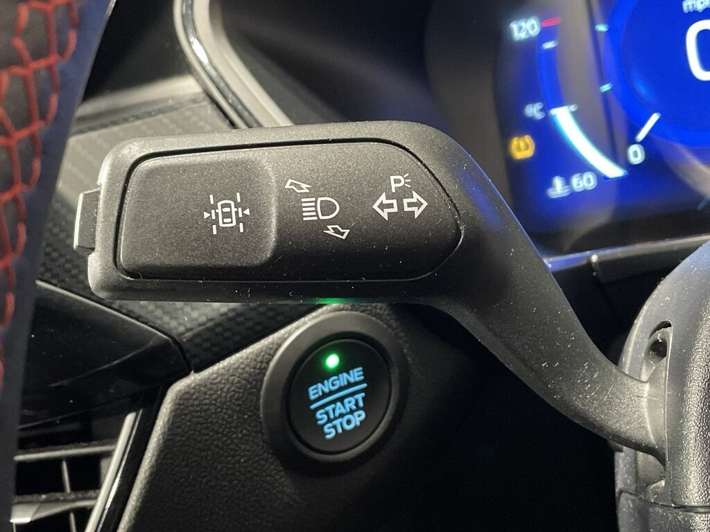 Ford Kuga 1.5 Ecoboost 150 St-line First Edition #43