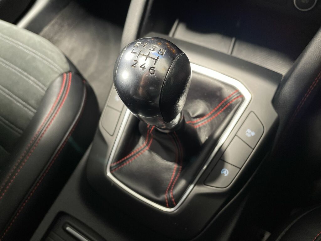Ford Kuga 1.5 Ecoboost 150 St-line First Edition #35