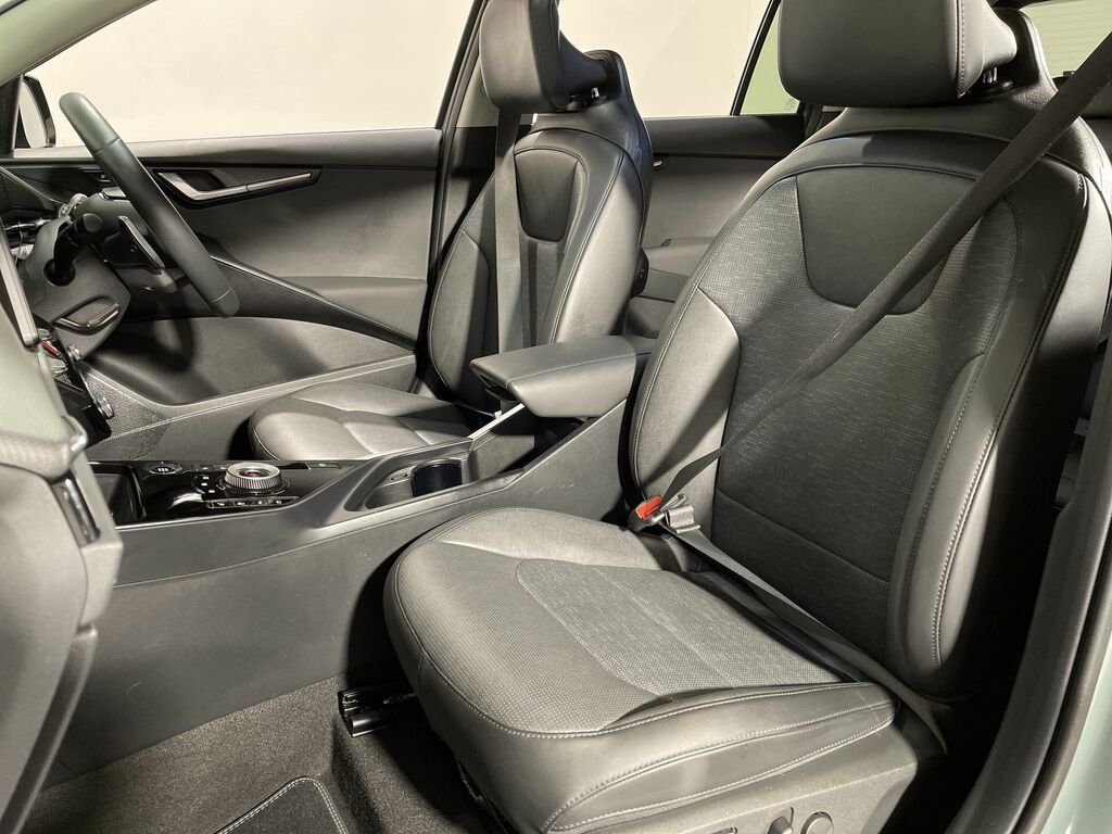 Kia Niro Niro 3 Hev Red #30