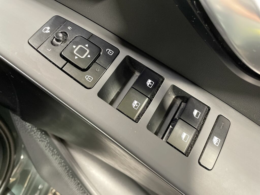 Kia Niro Niro 3 Hev Red #21
