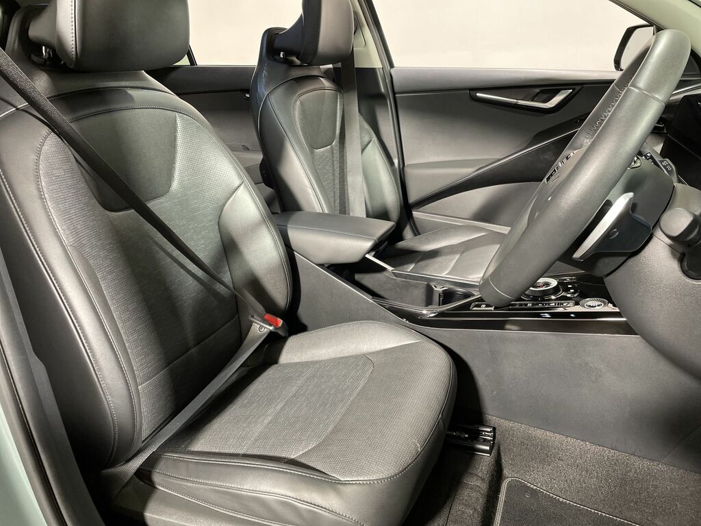 Kia Niro Niro 3 Hev Red #22