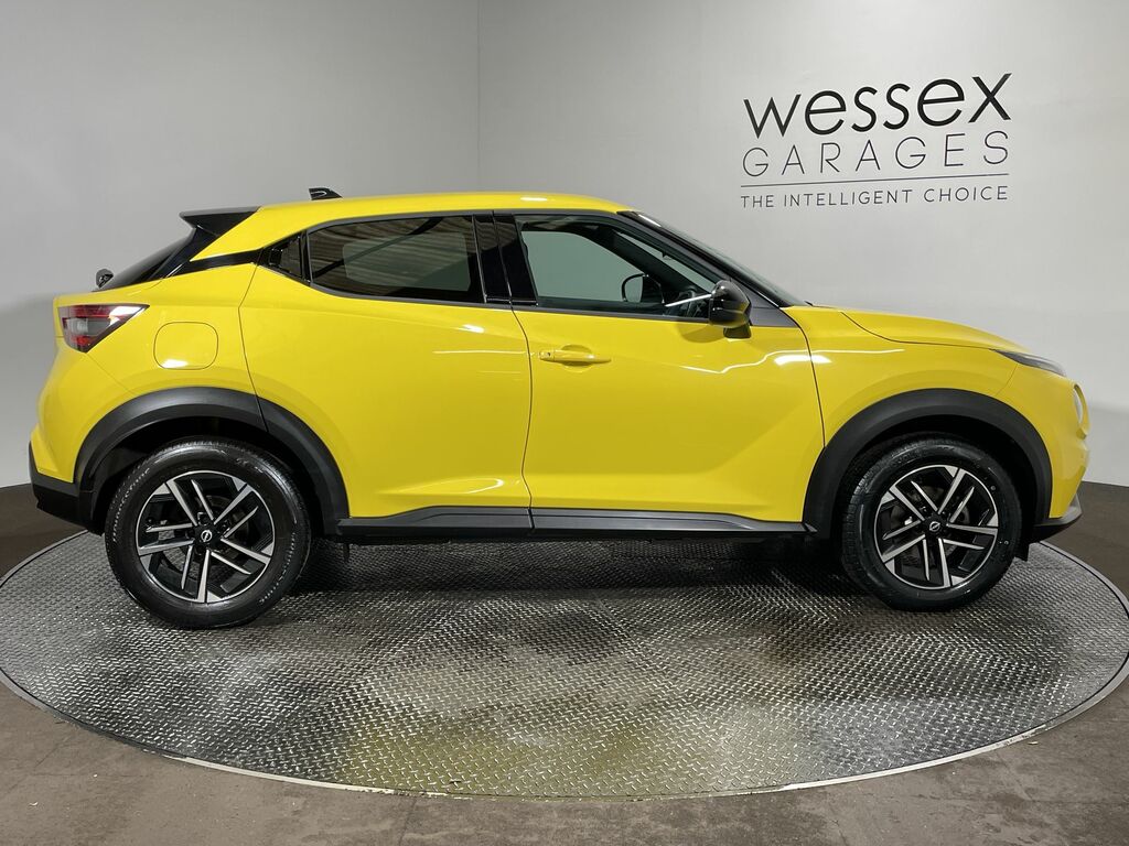 Nissan Juke N-connecta Grey #17