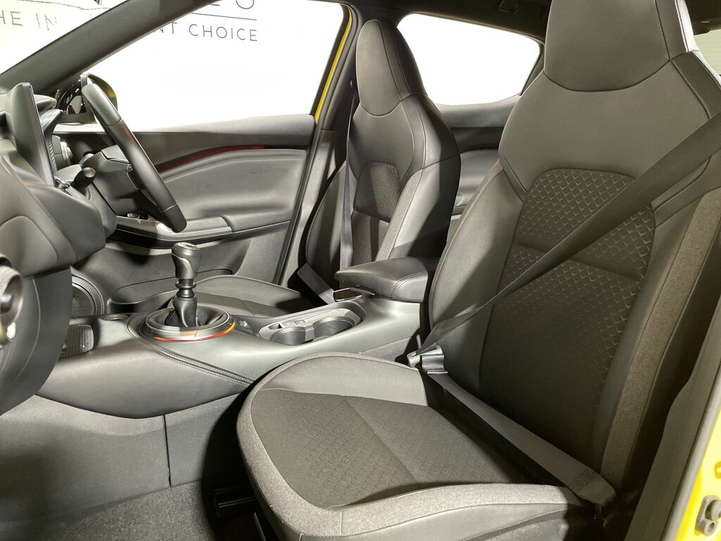 Nissan Juke N-connecta Grey #26
