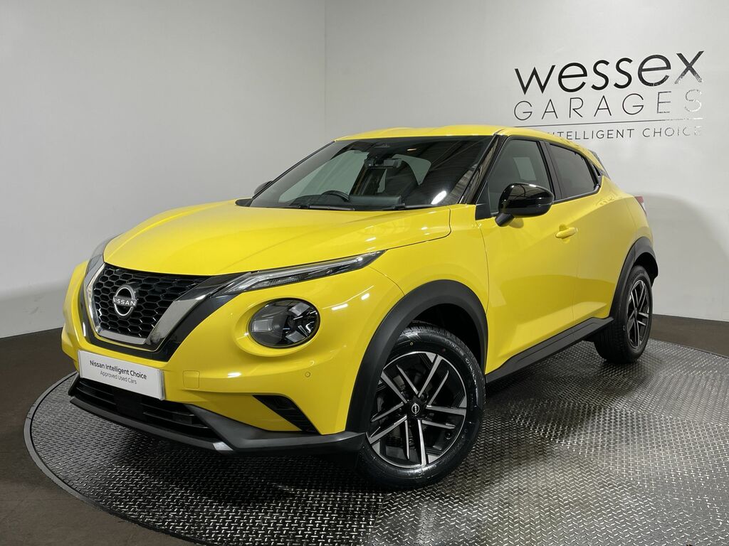Nissan Juke 1.0 Dig-t N-connecta Yellow #4