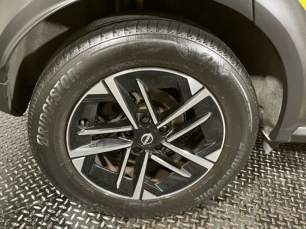 Nissan Juke N-connecta Grey #48
