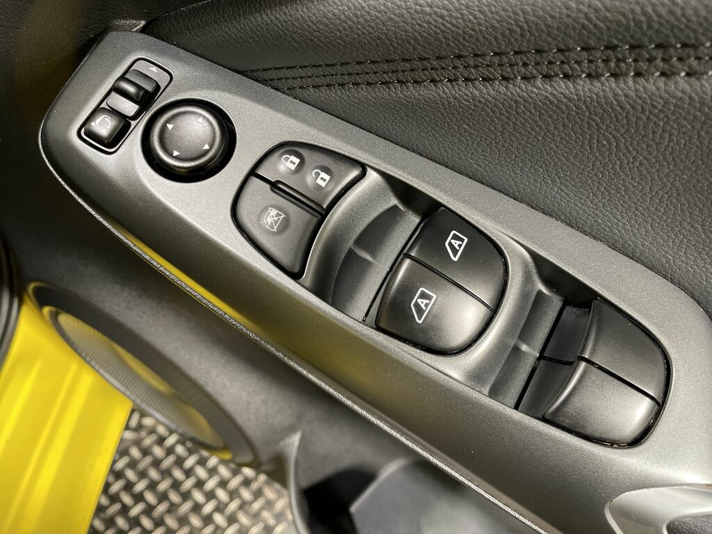Nissan Juke N-connecta Grey #19