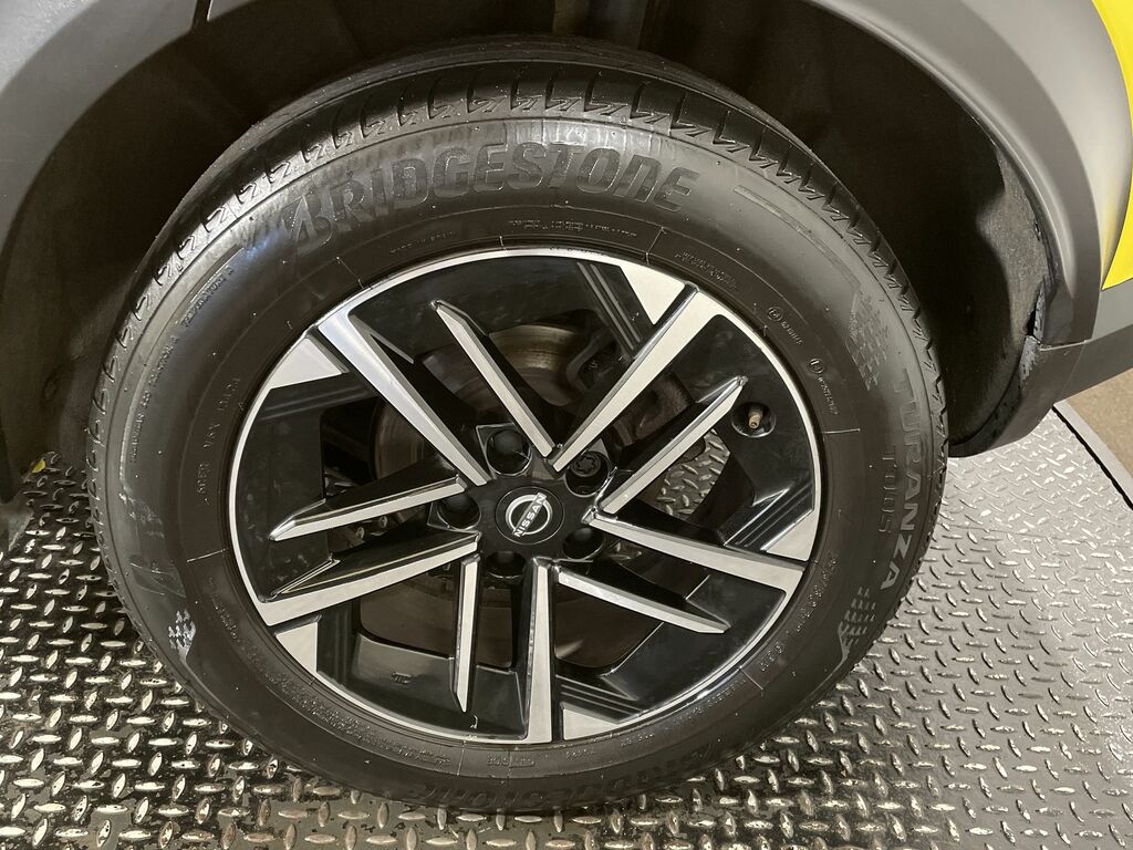 Nissan Juke N-connecta Grey #46