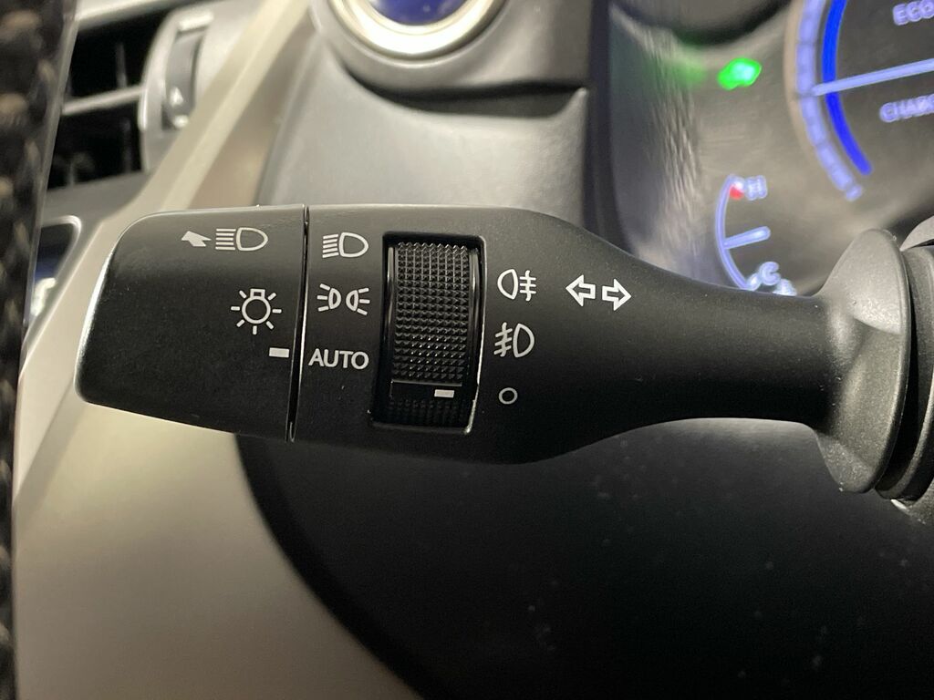 Lexus NX Nx 300H Takumi Cvt Silver #44