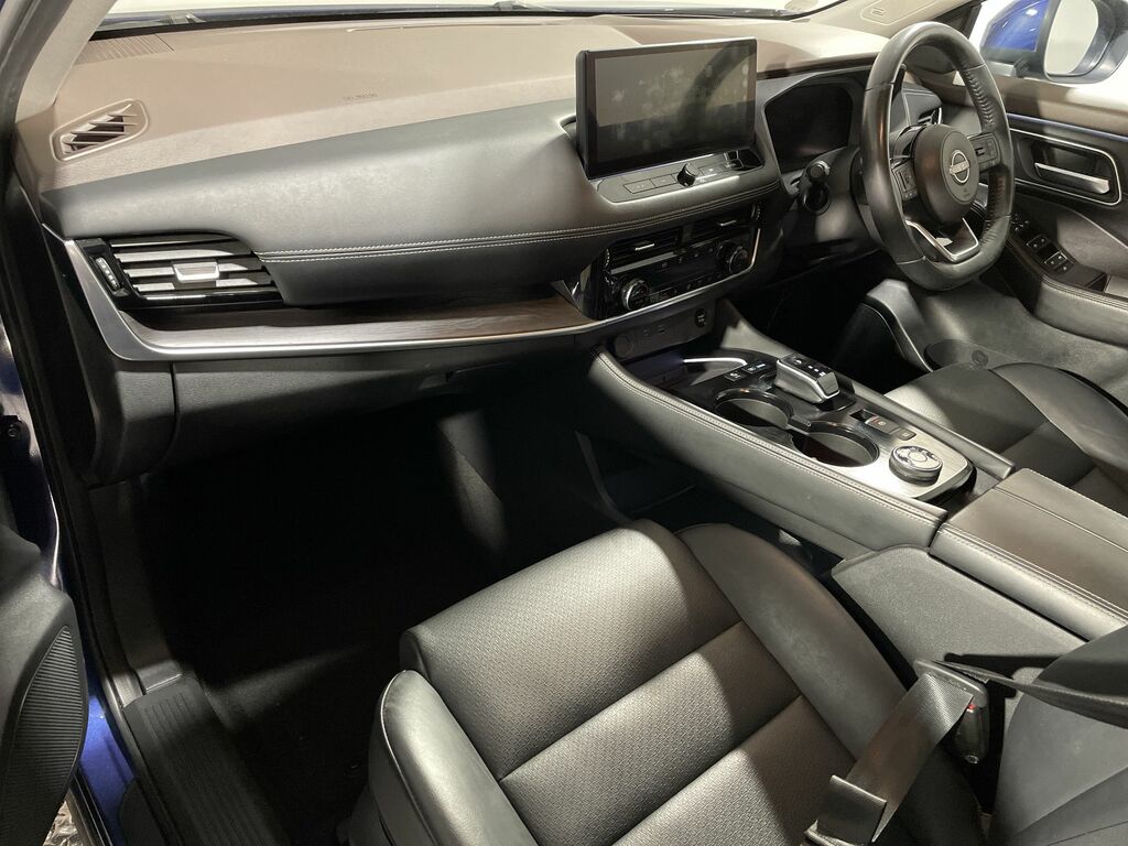 Nissan X-Trail Tekna Silver #3
