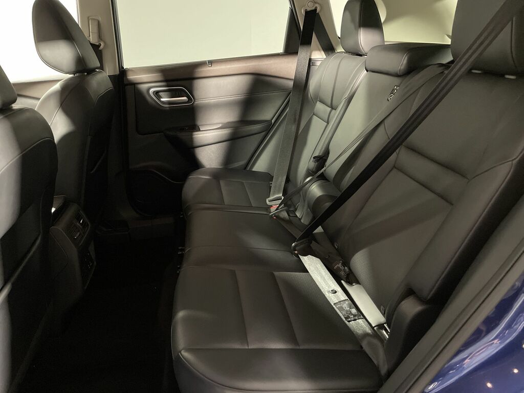 Nissan X-Trail Tekna Silver #5
