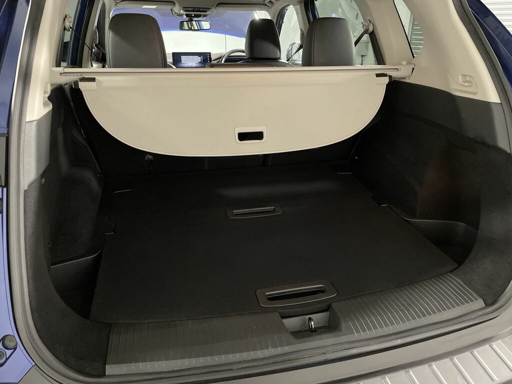 Nissan X-Trail Tekna Silver #23