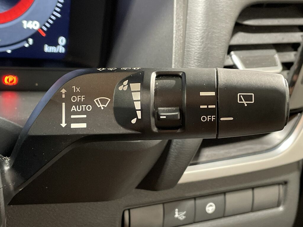 Nissan X-Trail Tekna Silver #45
