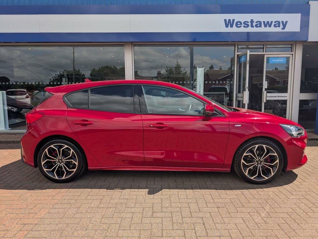 Ford Focus 1.0 Ecoboost Hybrid Mhev 155 St-line X Edition Red #5