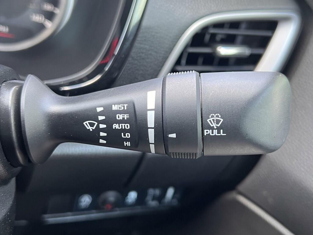 Isuzu D-Max V-cross Auto Grey #35