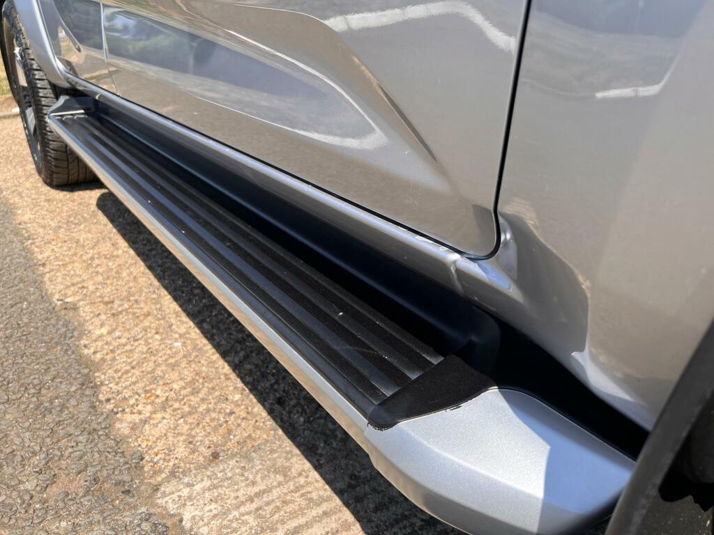 Isuzu D-Max V-cross Auto Grey #9