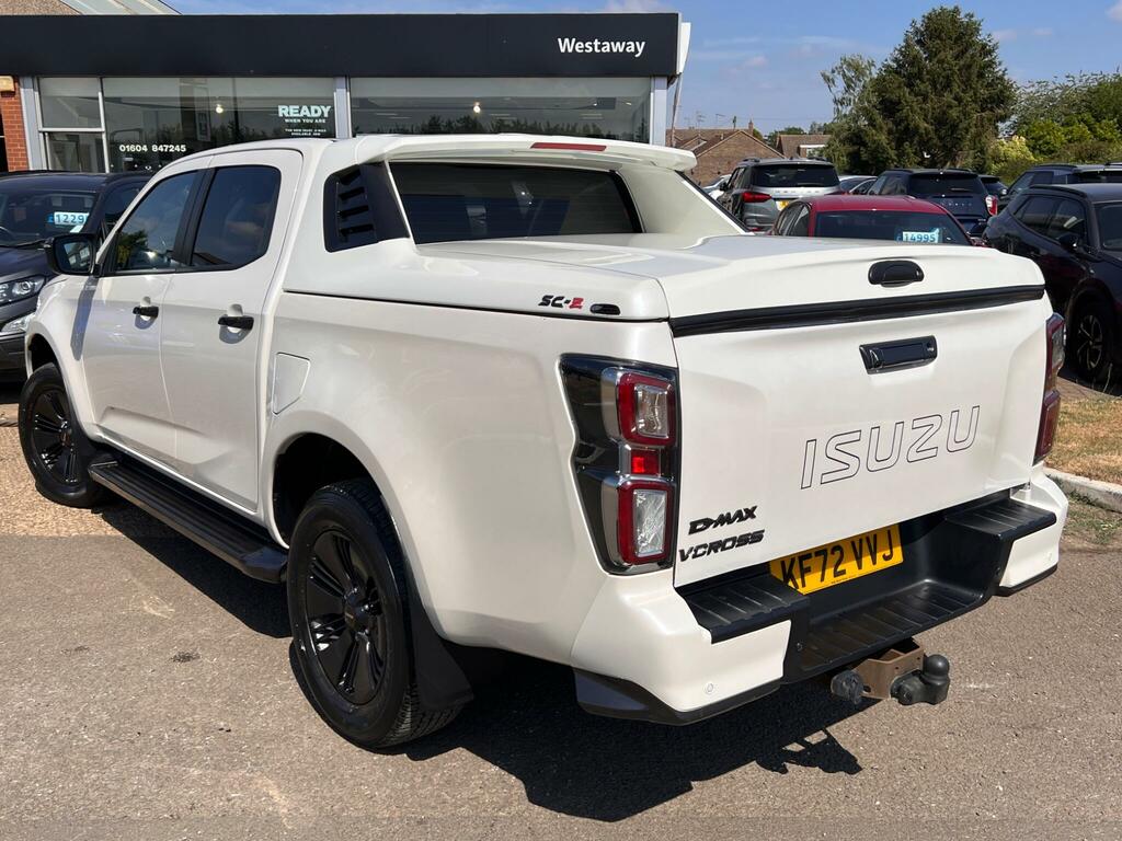 Isuzu D-Max 1.9 V-cross Double Cab 4X4 White #4