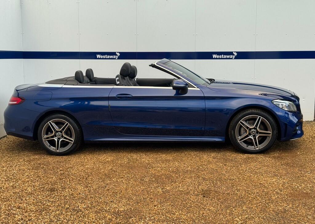 Mercedes-Benz C Class C220d 4Matic Amg Line Premium 9G-tronic Blue #3
