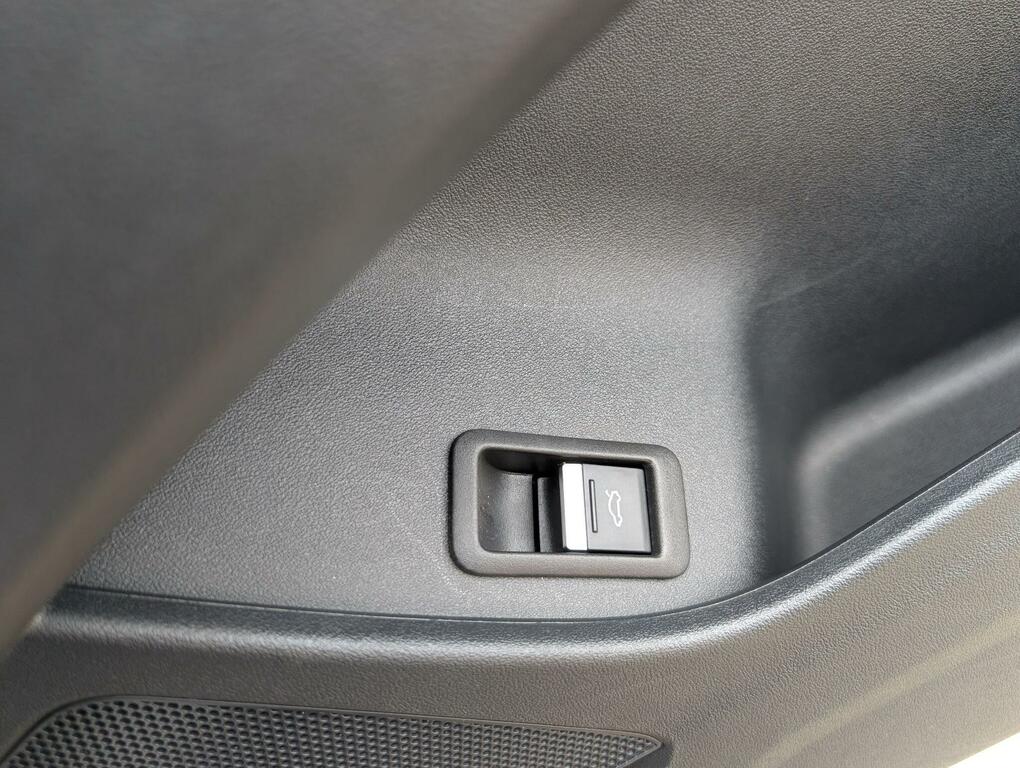Audi Q4 E Tron 150Kw 40 82Kwh S Line Cstech Pack Grey #17