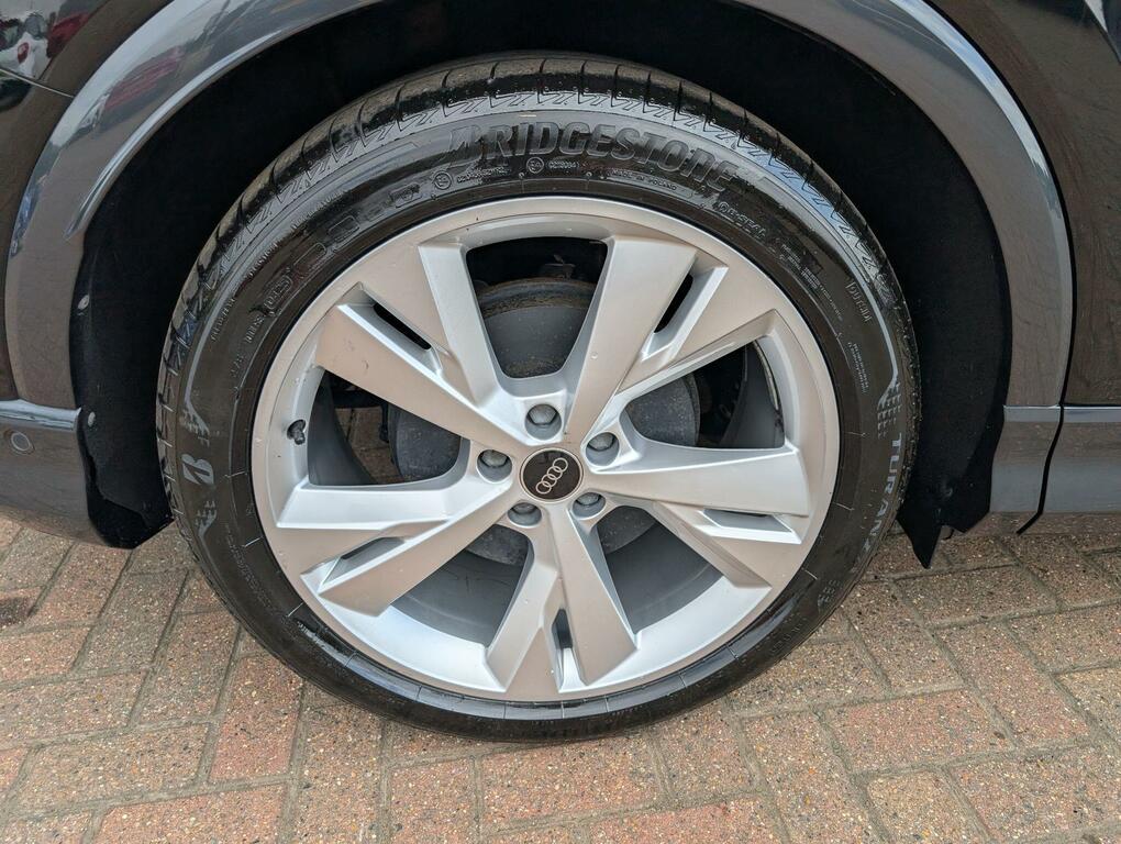 Audi Q4 E Tron 150Kw 40 82Kwh S Line Cstech Pack Grey #20