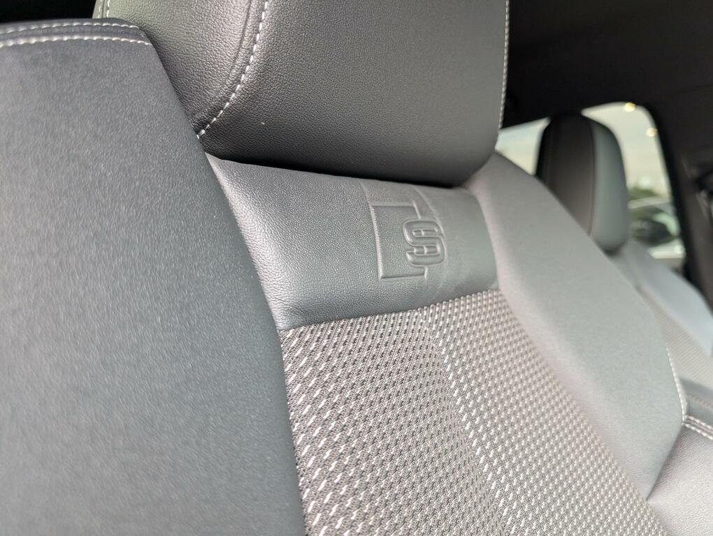 Audi Q4 E Tron 150Kw 40 82Kwh S Line Cstech Pack Grey #36