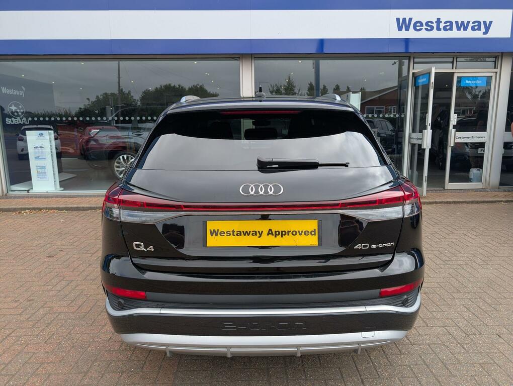 Audi Q4 E Tron 150Kw 40 82Kwh S Line Black #6