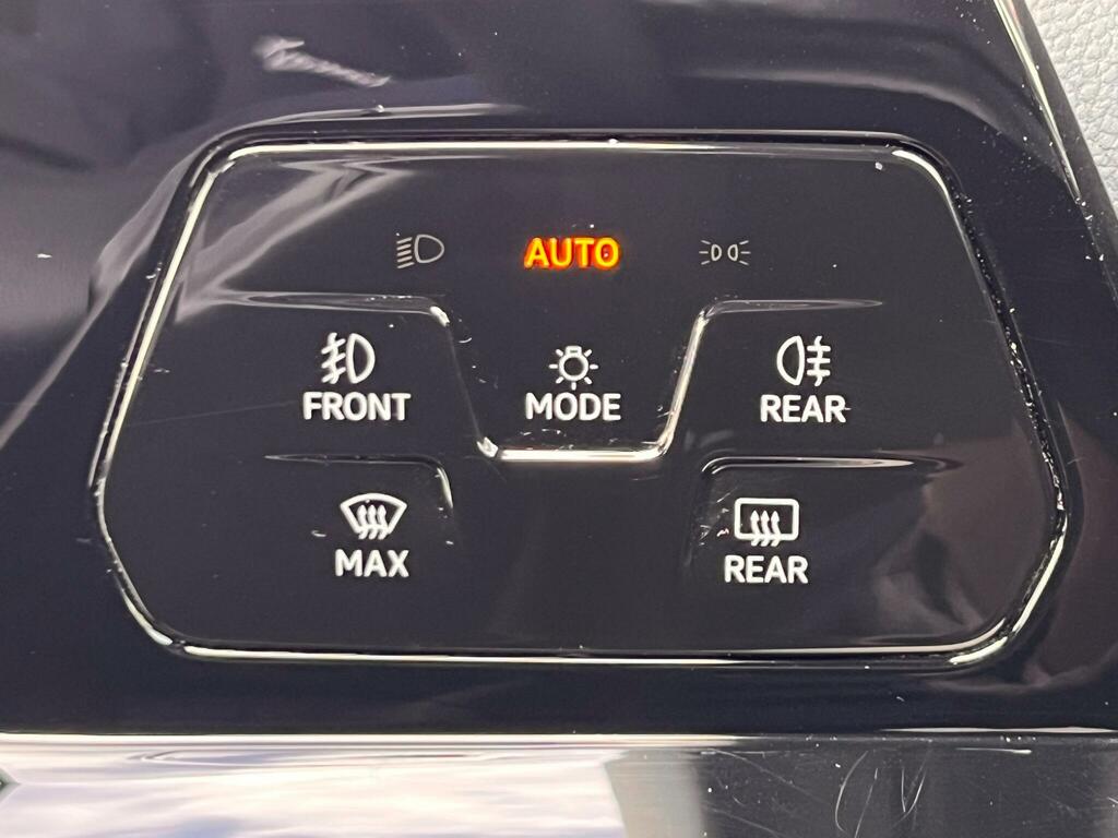 Volkswagen Golf 1.5L Match Edition Black #35