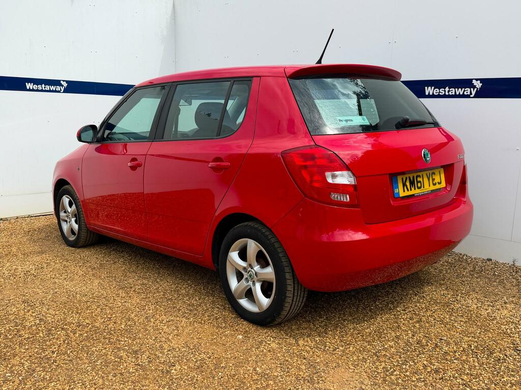 Skoda Fabia 1.4 Mpi Se Red #4