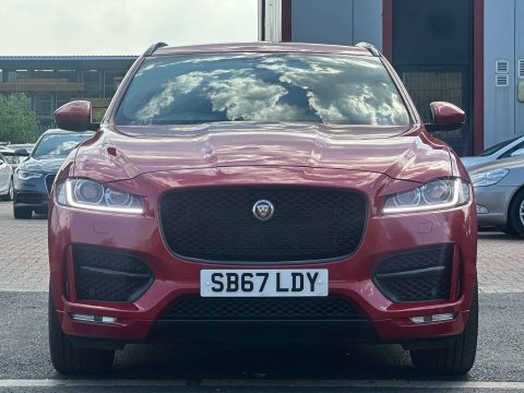 Jaguar F-Pace 2.0 D180 R-sport SB67LDY Red #2