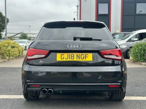 Audi A1 1.4 Tfsi Black GJ18NGF Black #5