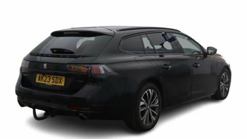Peugeot 508 1.6 12.4Kwh Allure Black #2