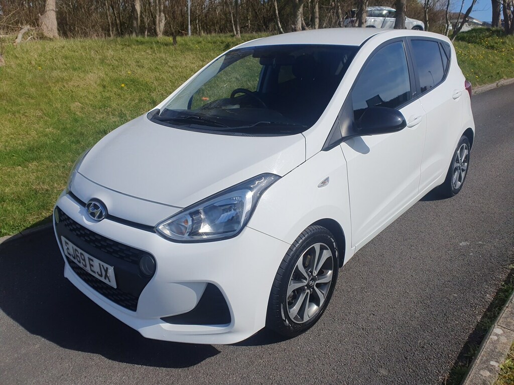 Hyundai I10 1.0 Play White