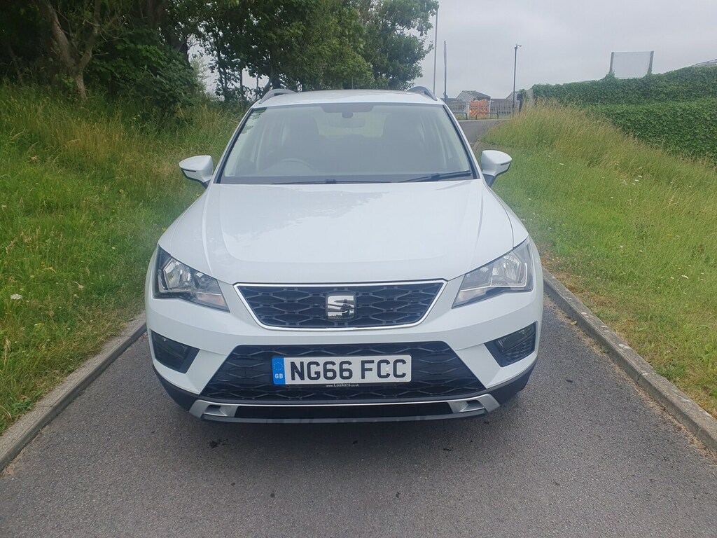 Seat Ateca 1.6 Tdi Ecomotive Se White #2