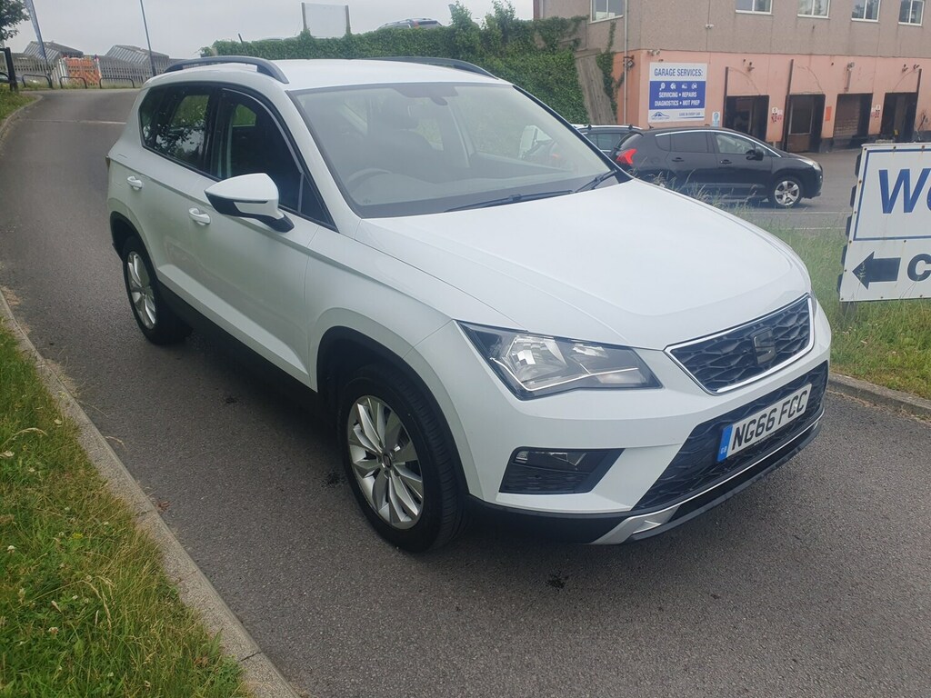 Seat Ateca 1.6 Tdi Ecomotive Se White #3