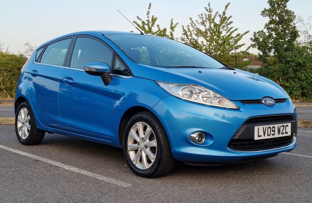 Ford Fiesta 1.25 Zetec Blue