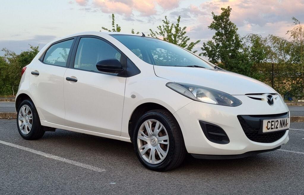 Mazda 2 1.3 Ts Euro 5 Ac White