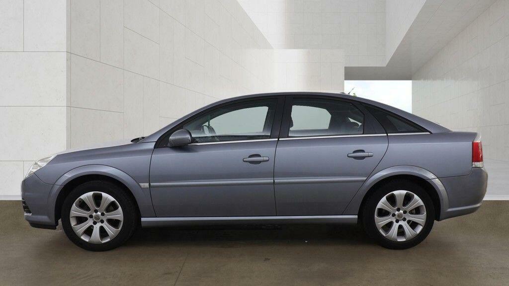 Vauxhall Vectra Exclusiv Silver #6