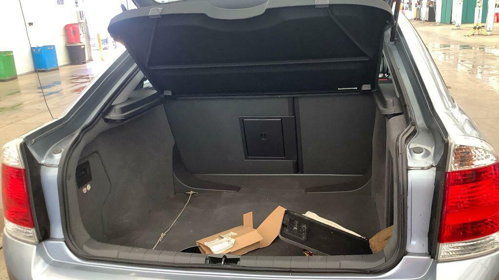 Vauxhall Vectra Hatchback Silver #9