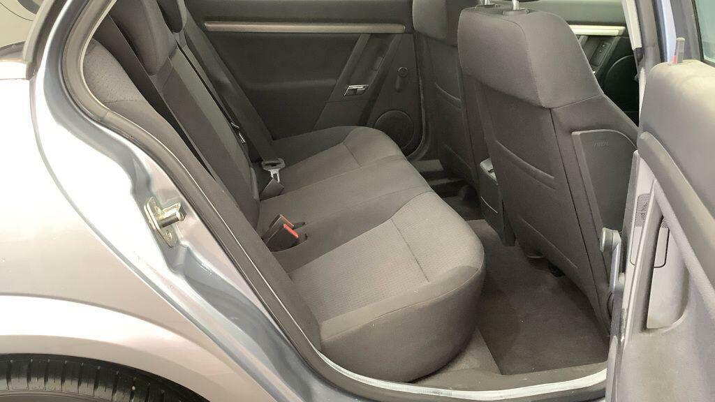 Vauxhall Vectra Hatchback Silver #10