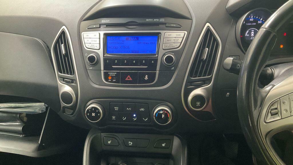 Hyundai Ix35 Premium Crdi 4Wd Silver #13