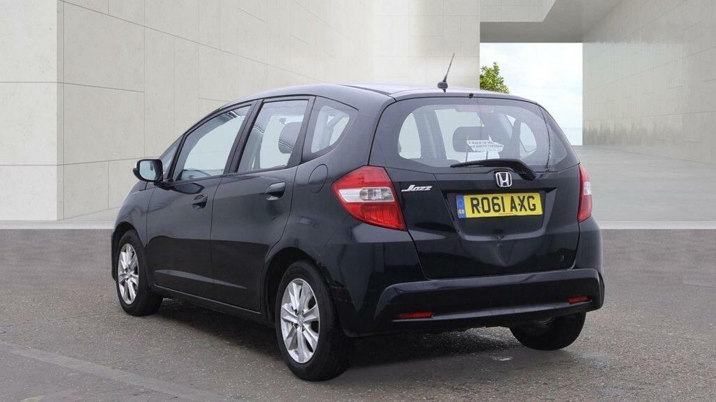 Honda Jazz Es Black #3