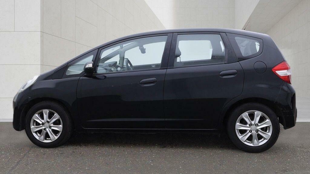 Honda Jazz Es Black #6