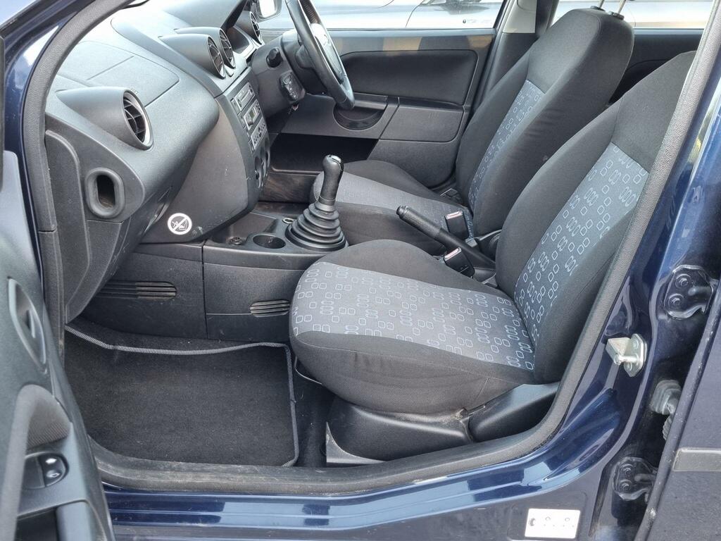 Ford Fiesta 16V LX Black #39