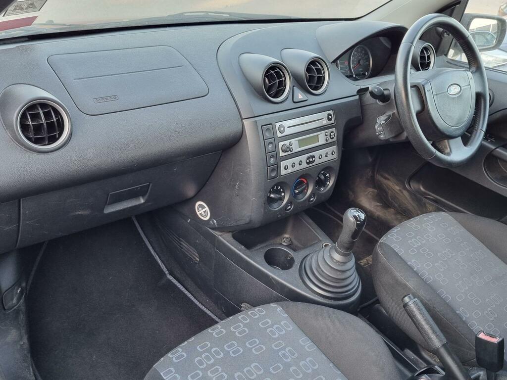 Ford Fiesta 16V LX Black #34