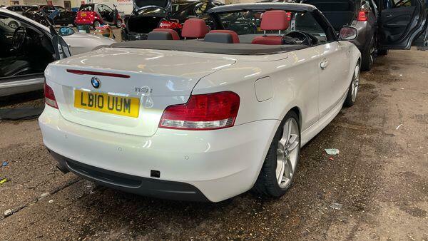 BMW 1 Series 2.0L M Sport Black #3