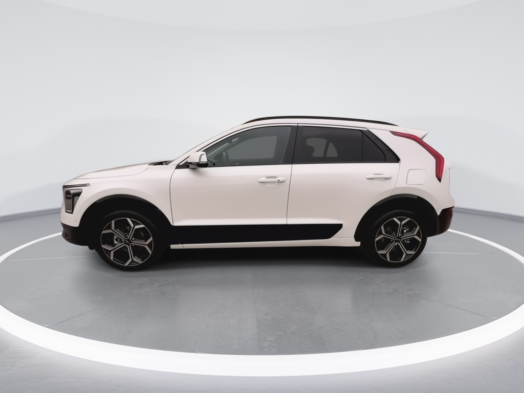 Kia Niro 1.6 Gdi 136 Hybrid Aspire Dct EY75VEW White #5