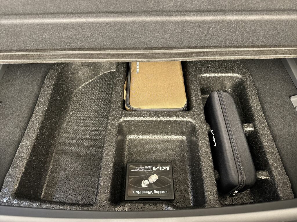Kia EV3 Ev3 Black #18