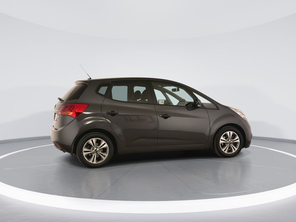 Kia Venga 2 Red #9