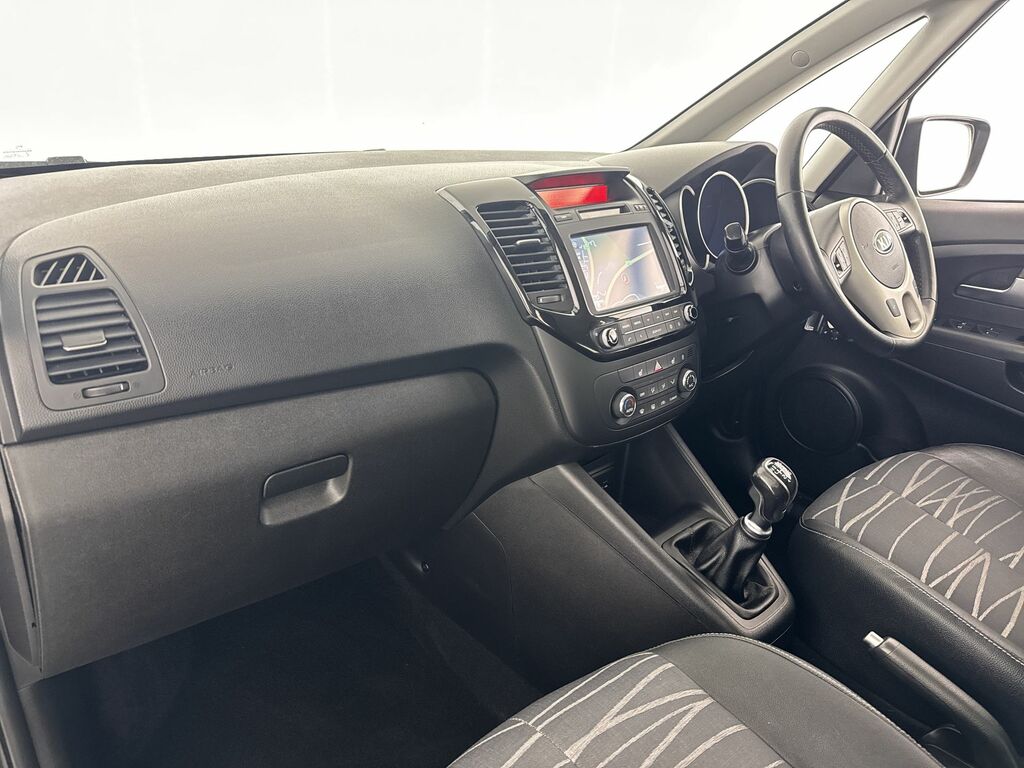 Kia Venga 2 Red #16